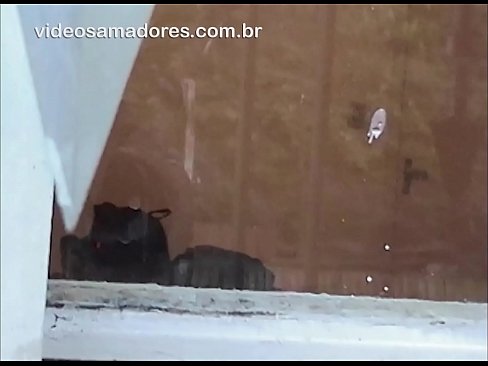 ❤️ Uomo arrapato che guarda la sua ragazza con un altro ragazzo, registrando un video di scopata senza disturbare la coppia ️ Video di sessoal it.tuberxxx-com.ru ❌️❤